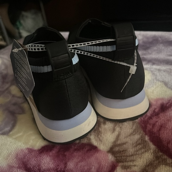 TOMS Resident Jogger 2.0 Slip-On Sneaker - Women's - Picture 9 of 11